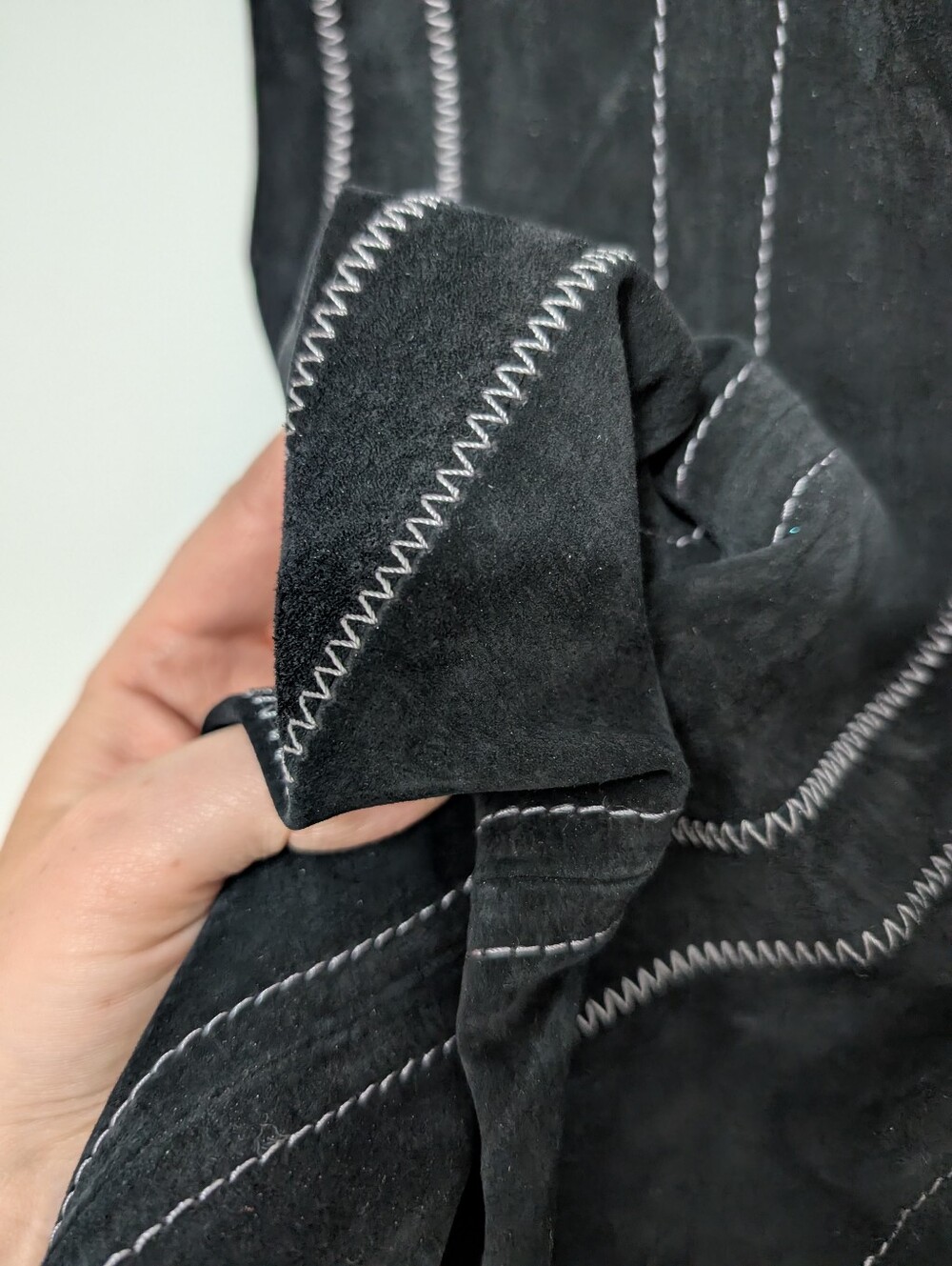Vintage Danier 90's Suede Skirt Genuine Leather Black High Waist Midi Pinstripes - Picture 7 of 16